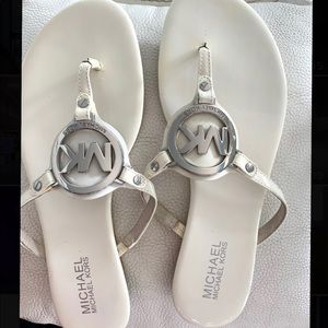MICHAEL Michael Kors Flip Flops